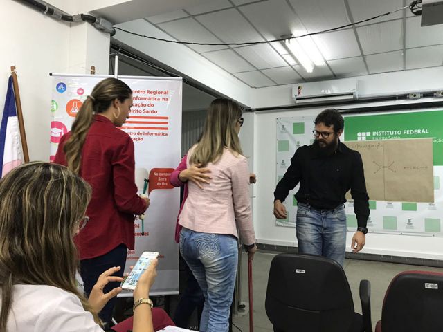 Aula presencial do primeiro módulo do curso de Pós Graduação em Práticas Pedagógicas