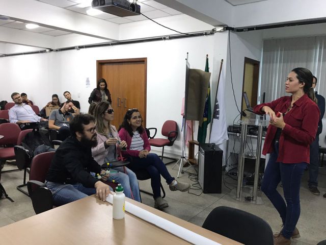 Aula presencial do primeiro módulo do curso de Pós Graduação em Práticas Pedagógicas